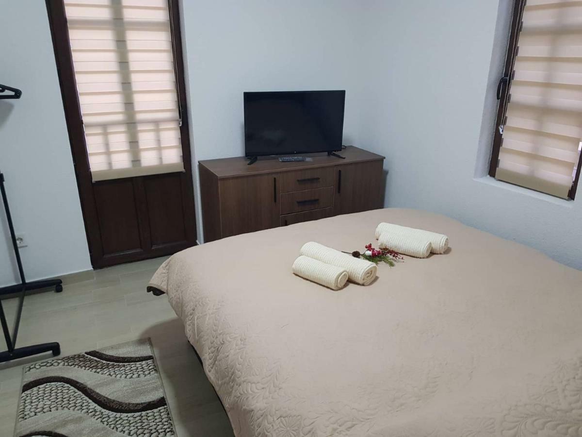 Kratovo Bridge Apartment מראה חיצוני תמונה